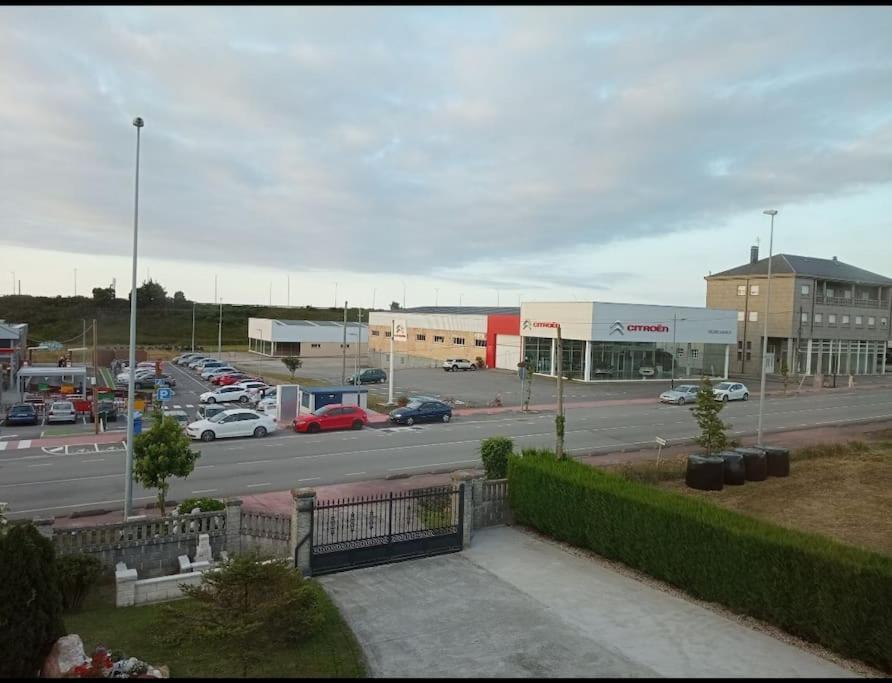 Apartamento En Las Afueras Ribadeo Luaran gambar