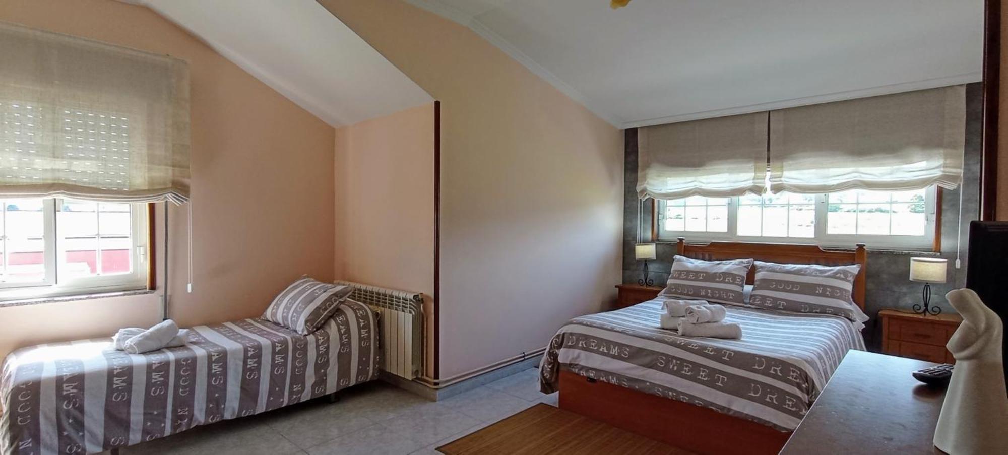 Apartamento En Las Afueras Ribadeo Luaran gambar
